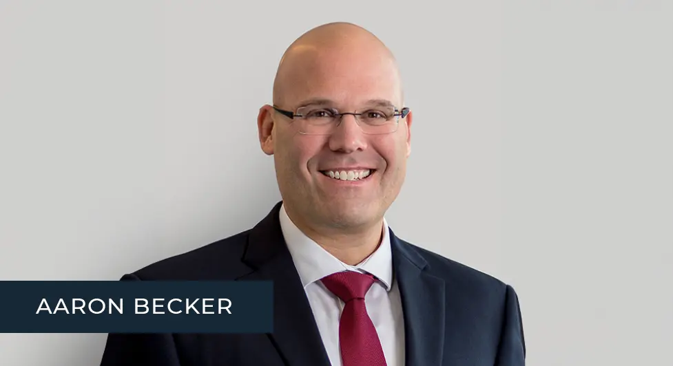 Aaron Becker, Lument