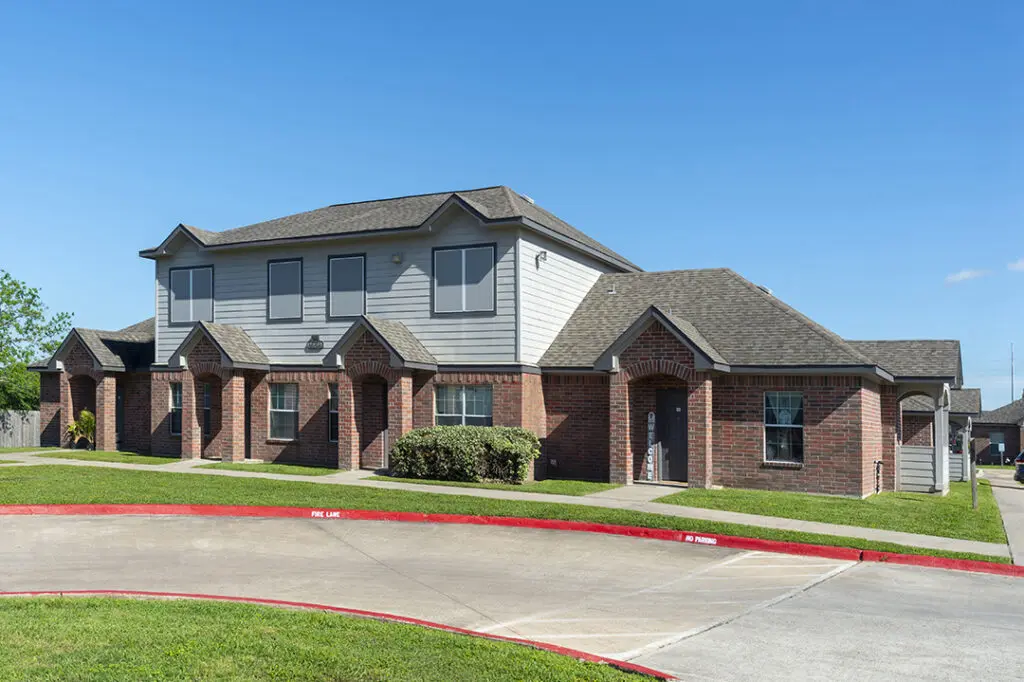 Affordable Housing Real Estate Investment Sales - Stonegatealvin0045